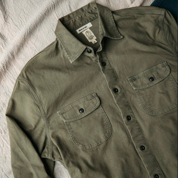 Pigment Dark Green "Brace" Shirt Stretch Oxford by Hiroshi Kato